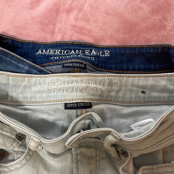 Bundle of size 2 American Eagle jean shorts - Picture 7 of 7